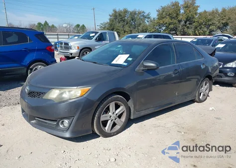 2012 Toyota Camry Se z USA, uszkodzony, nr VIN 4T1BF1FK3CU074561